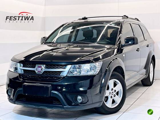 FIAT FREEMONT 2.4 EMOTION 16V GASOLINA 4P AUTOMÁTICO FIAT FREEMONT 2.4 EMOTION 16V GASOLINA 4P AUTOMÁTICO